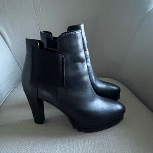 ALL SAINTS Sarris Bootie, size 8